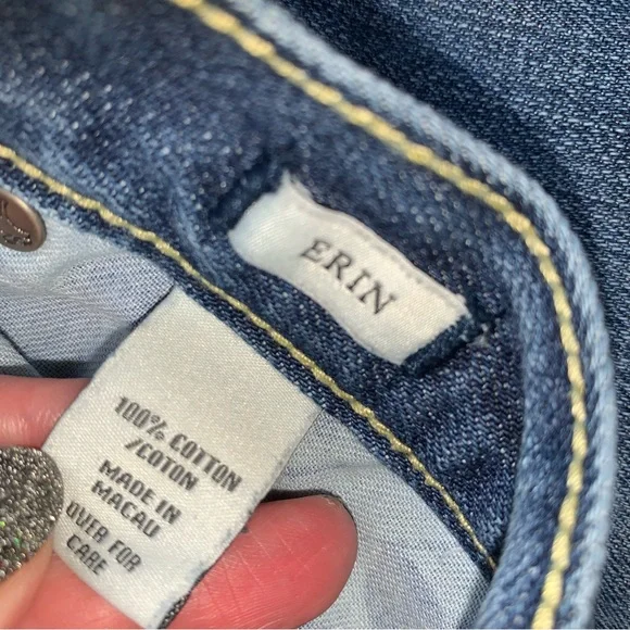 Abercrombie and Fitch Erin Distressed Mid Rise 90’s Jeans Size 6 S (short) blue - Picture 6 of 15